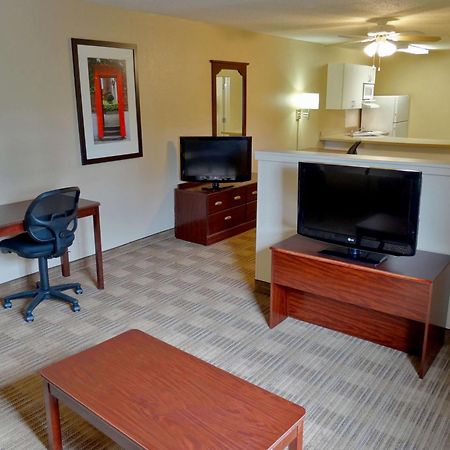 Extended Stay America Suites - Hartford - Мериден Экстерьер фото